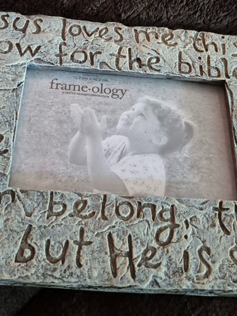 Frame-ology Stand-Up Picture Frame Jesus Loves Me Stone-Textured Resin Engraved